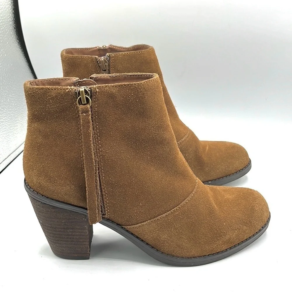 Crown Vintage boot Womens 8 Tan Suede Flynn Zip Fringe pulls Cowgirl western